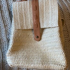 Universal thread bag